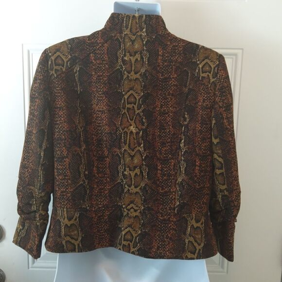 Peck & Peck animal print zippered front jacket - Picture 8 of 14